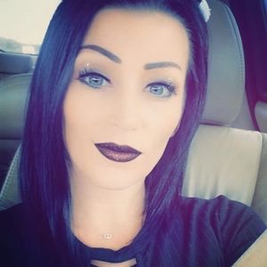 Meet your Posher, Juliana